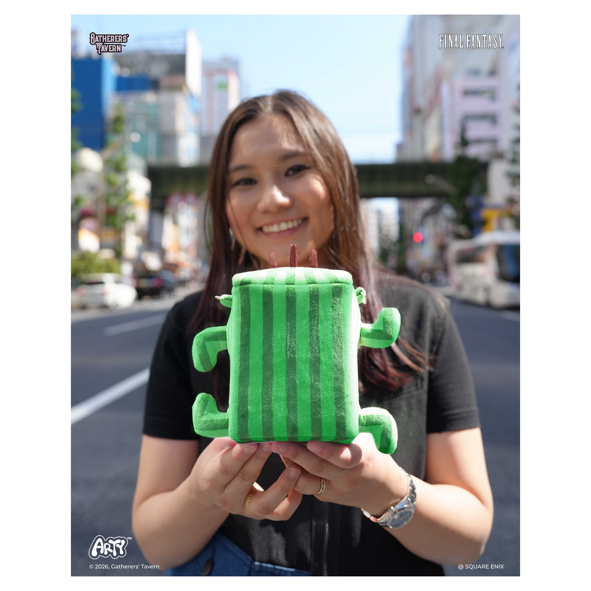 Gatherers' Tavern Final Fantasy ARTY Deck Box with Cactuar character design - Cactuar - imagen 3