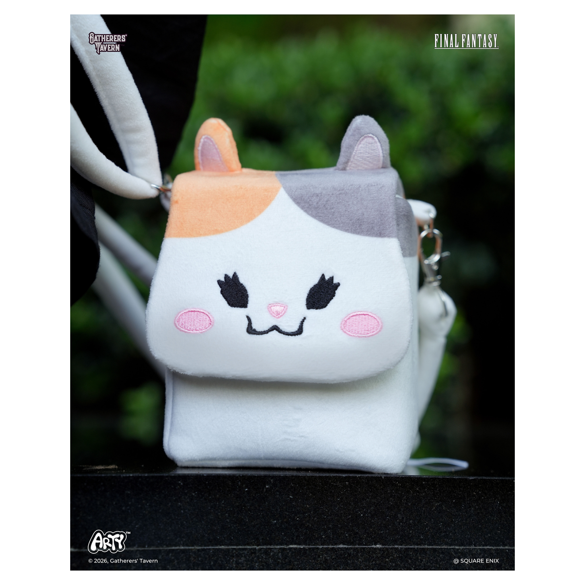 Gatherers' Tavern Final Fantasy ARTY Deck Box with Cactuar character design - Fat Cat - imagen 9